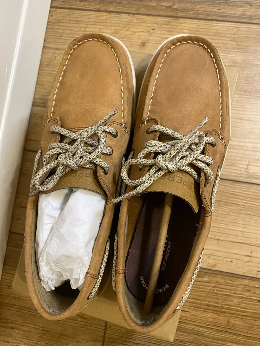 Like New Sperry Big Boy Brown Leather Boat Shoes Size 7M worn once